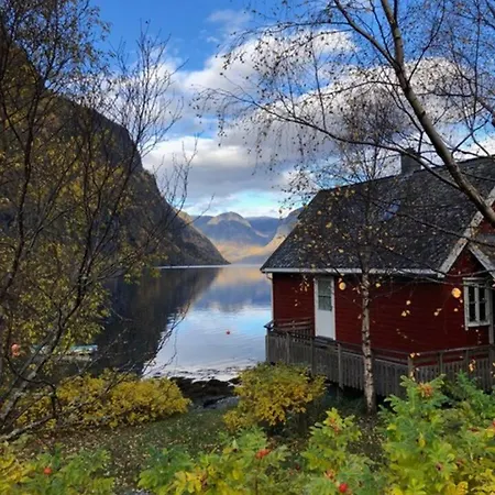 Fretheim Fjordhytter Vakantiehuis *
