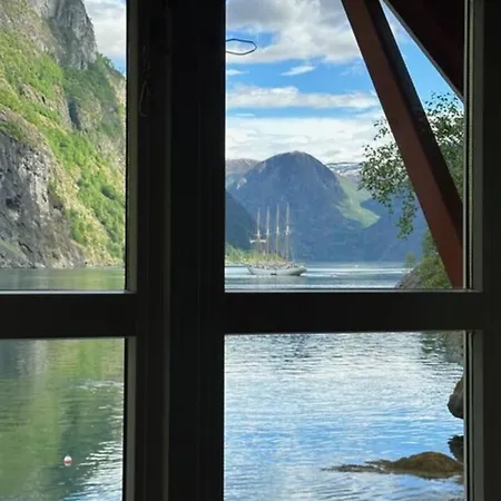 Fretheim Fjordhytter * Flåm